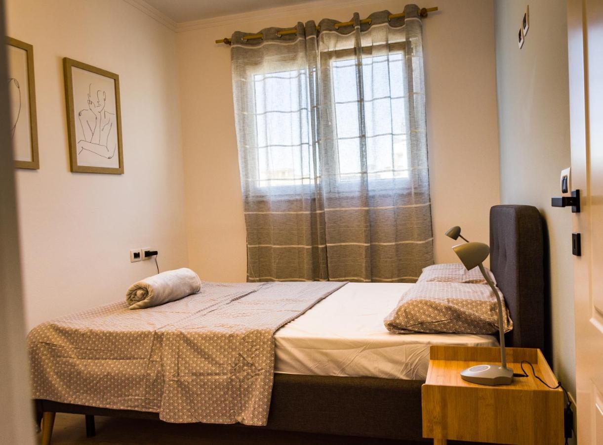 Bright Apartment Close To City Center Tirana Zewnętrze zdjęcie